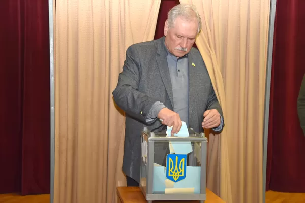 Голосування за нових обранців