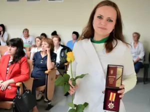 Юлія Глущенко отримала медаль від Міністерства оборони