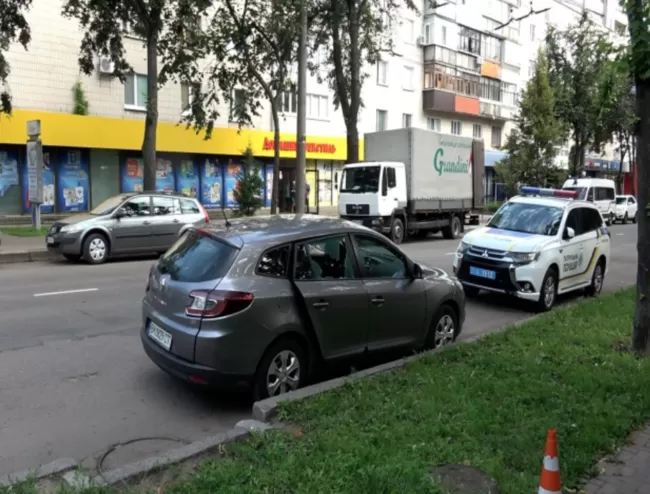 У Сумах вранці обстріляли автівку