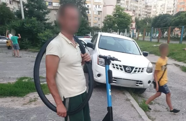 В Сумах спіймали чоловіка, що намагався вкрасти електросамокат