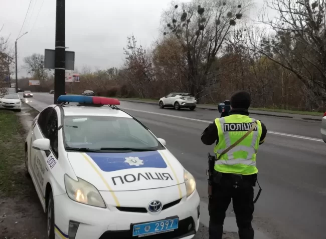 Сумські патрульні виявили трьох водіїв, які керували автівками "під кайфом"