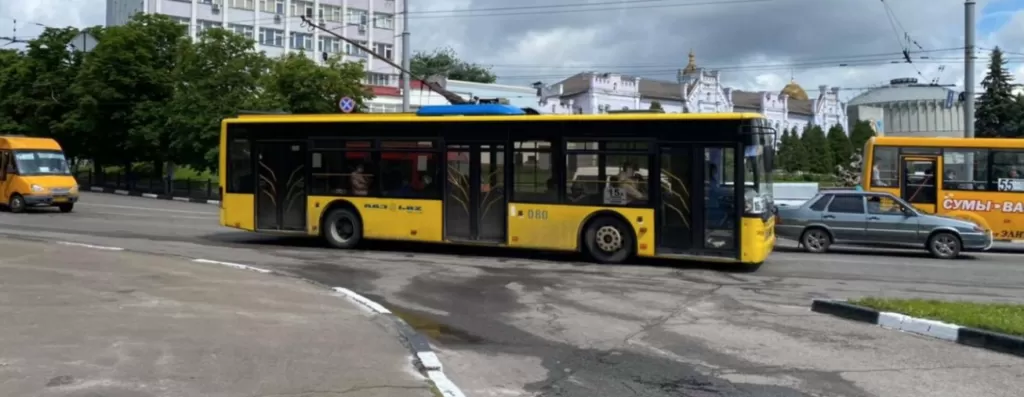 Відсьогодні в Сумах зросла вартість проїзду в муніципальному транспорті