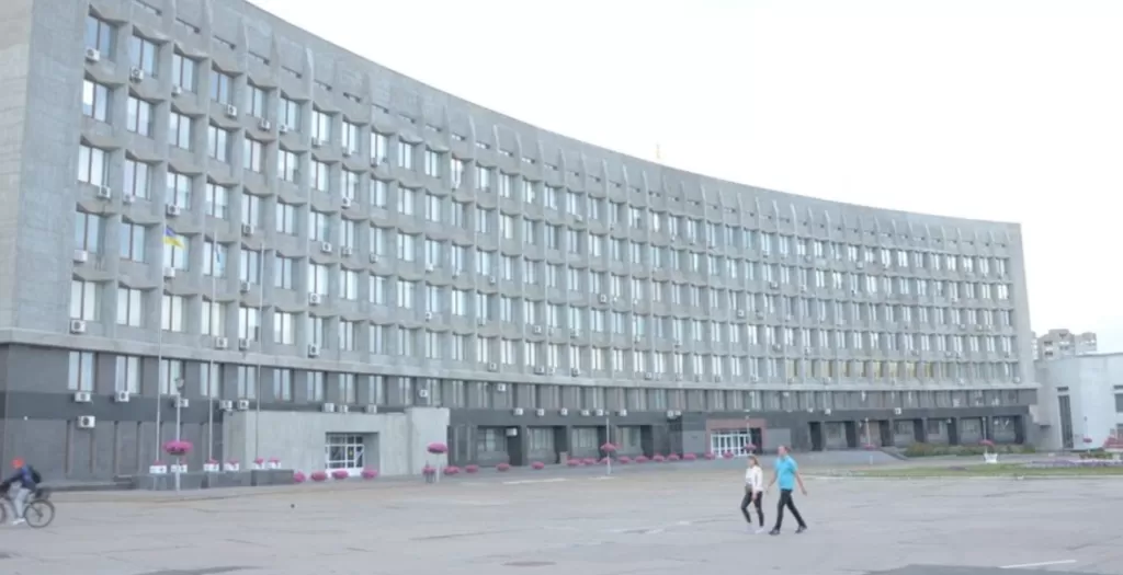 Управління стратегічних розслідувань МВС проводить обшуки у Сумській облраді