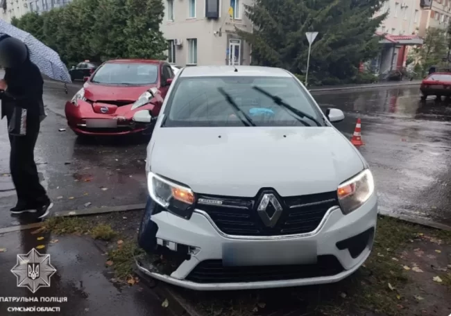 На вулиці Революції Гідності в Сумах сталася ДТП за участю таксі