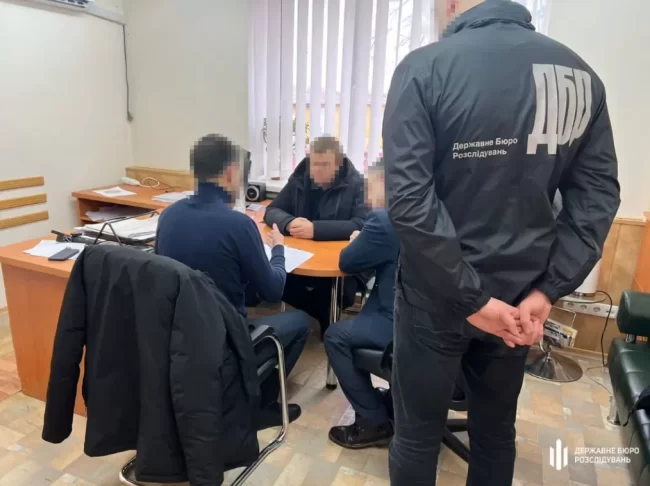 Голова Шосткинської РВА постане перед судом за шахрайство та привласнення майна українських компаній