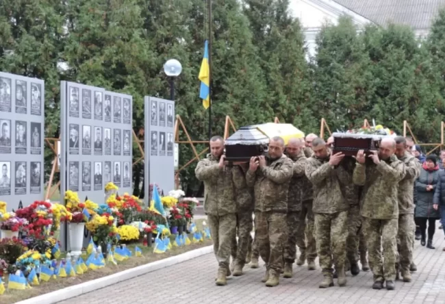 На Сумщині поховали двох загиблих Героїв