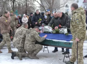На Сумщині попрощалися з загиблим героєм