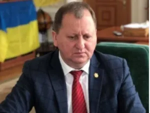 В Сумах таємним голосуванням відсторонили Лисенка від посади мера