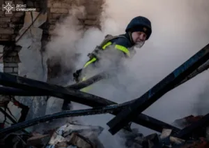 Черговий авіаудар по Сумщині: є поранені діти