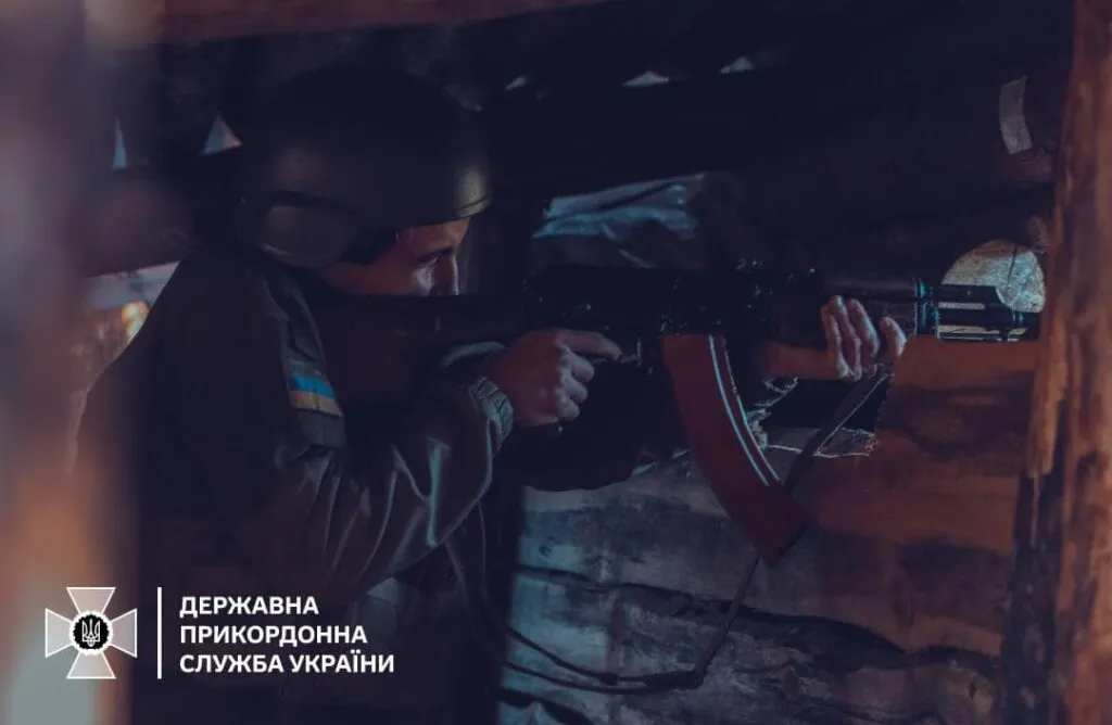 Сумські прикордонники відбили напад рашистської ДРГ