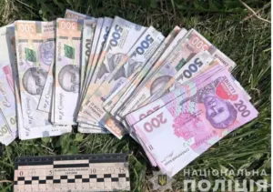 На Сумщині шахрай-початківець намагався купити мотоцикл за фейкові гроші