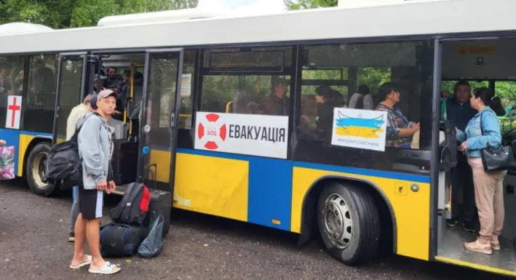 У Білопільській громаді оголошено евакуацію: влада закликає терміново виїхати родини з дітьми