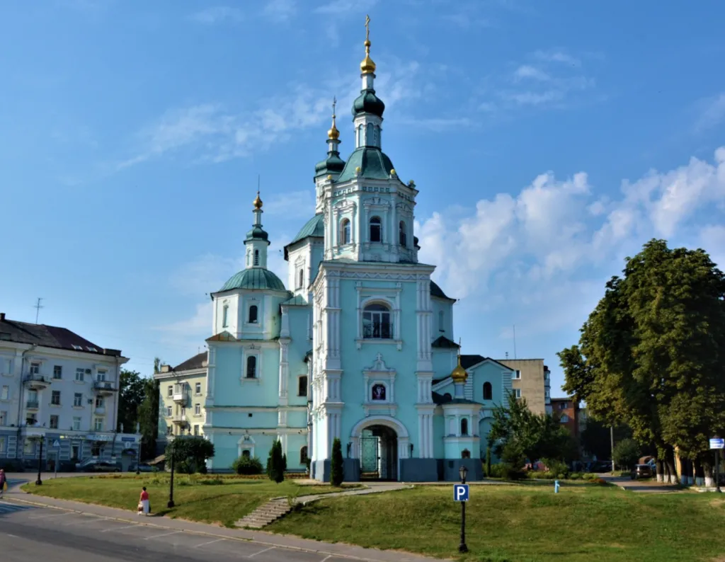 Де в Сумах на Великдень можна посвятити паски: адреси та час богослужінь