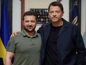 Зірка серіалу Supernatural Міша Колінз відвідав Сумщину та оголосив збір на розмінування України