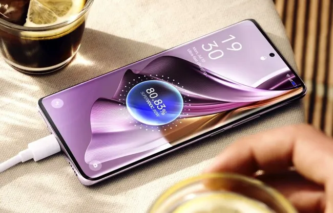 OPPO Reno10 Pro OPPO Reno10 Pro
