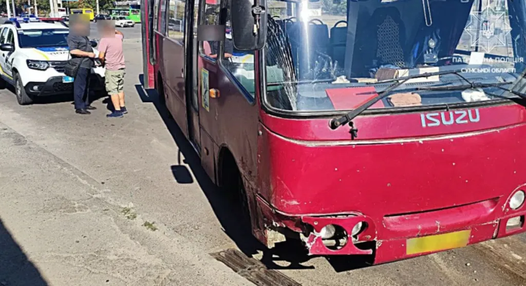 Вчора 14 вересня водій автобуса влаштував масштабне ДТП в Сумах