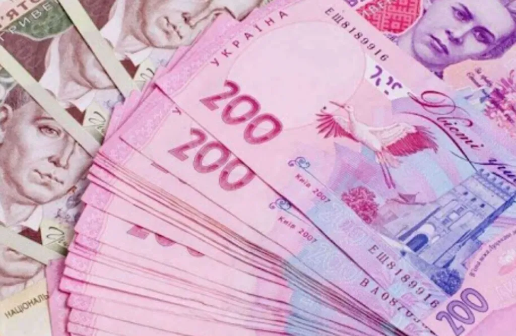 Підвищення допомоги по безробіттю: хто отримає на 500 гривень більше?