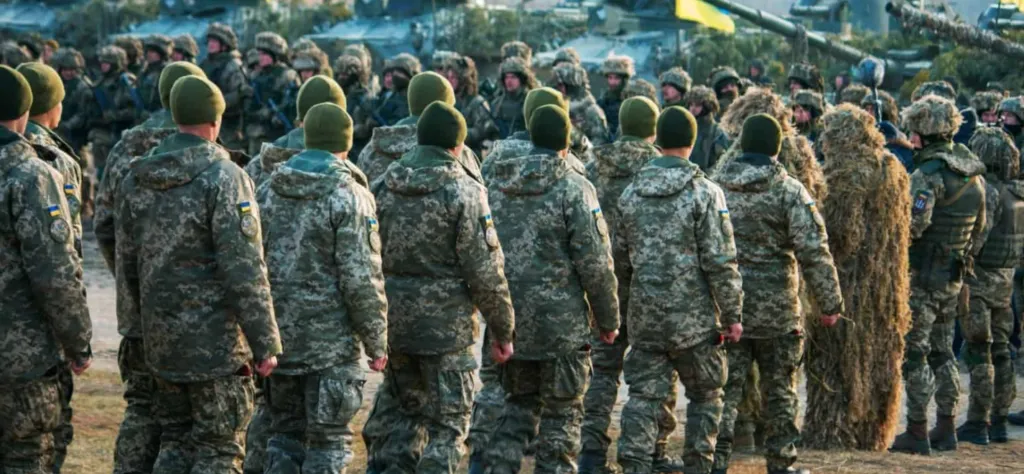 Понад 3 тисячі військових повернулися до служби після ухвалення нового закону про СЗЧ