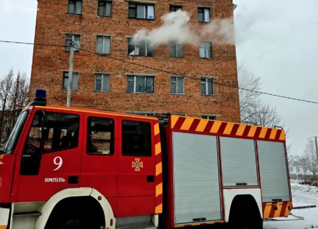 У Свесі загасили пожежу в багатоквартирному будинку