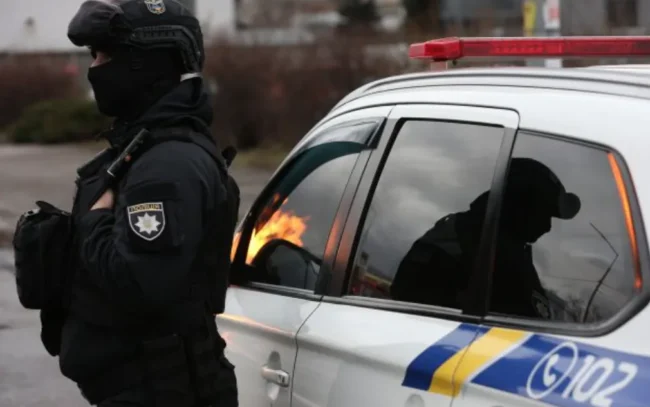 В Сумах минулої ночі порушник комендантської години влаштував перегони з патрульними