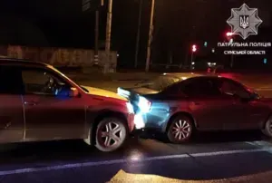 В Сумах нетверезий водій влаштував аварію на вулиці Гетьмана Скоропадського