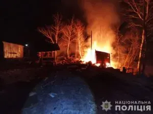 Наслідки нічної атаки на Сумщину: є поранені, зруйновано понад 10 будинків