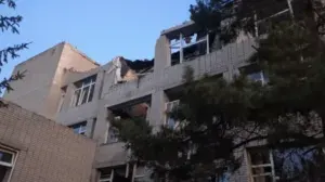 Охтирка під ударом російських дронів: пошкоджено школу та інші будівлі
