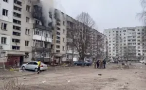 Ворог завдав ракетного удару по центру Сум: постраждалі діти