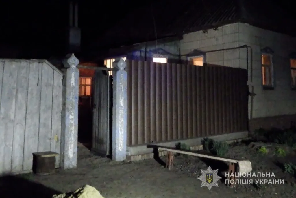 На Сумщині чоловік поранив гостя ножем під час застілля: розпочато розслідування