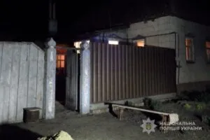 На Сумщині чоловік поранив гостя ножем під час застілля: розпочато розслідування