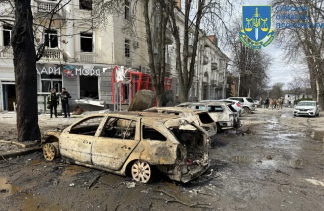 Наслідки ракетної атаки на Суми: 32 загиблих, майже сотня поранених