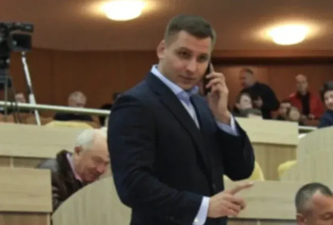 Сумській облраді — кадрові зміни: депутат від "Європейської солідарності" склав мандат