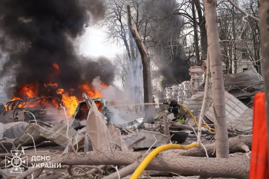 У Сумах 15 квітня відбудеться зустріч із мешканцями, чиї оселі постраждали від ракетного удару