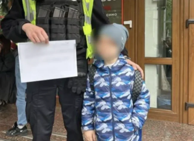 У Сумах правоохоронці швидко знайшли зниклого 5-річного хлопчика — дитина не постраждала
