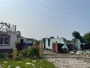 На Сумщині внаслідок обстрілів постраждали двоє людей: поліція фіксує руйнування