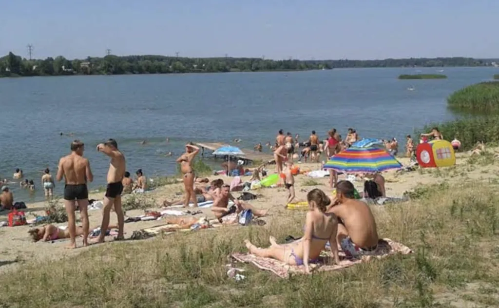 В Сумах немає водойм, де можна безпечно купатися: правда чи фейк