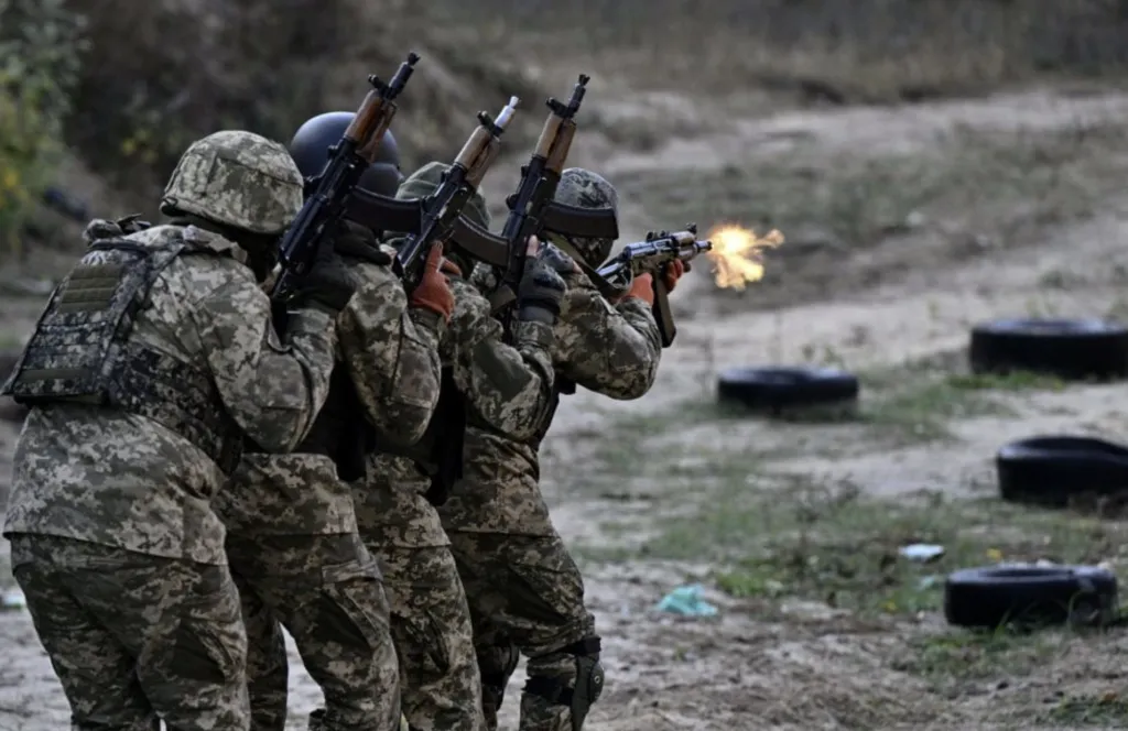 На Сумському напрямку українські воїни відбили 13 атак окупантів