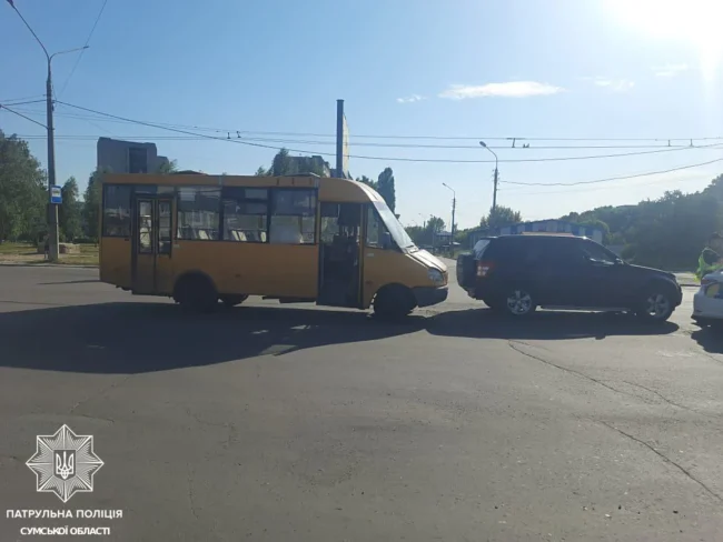 У Сумах за добу сталися дві аварії за участю маршруток