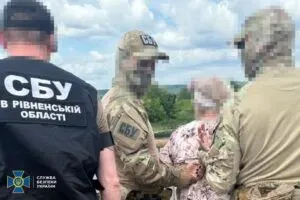 На Сумщині СБУ затримала ексмедсестру, яка шпигувала для російського ГРУ