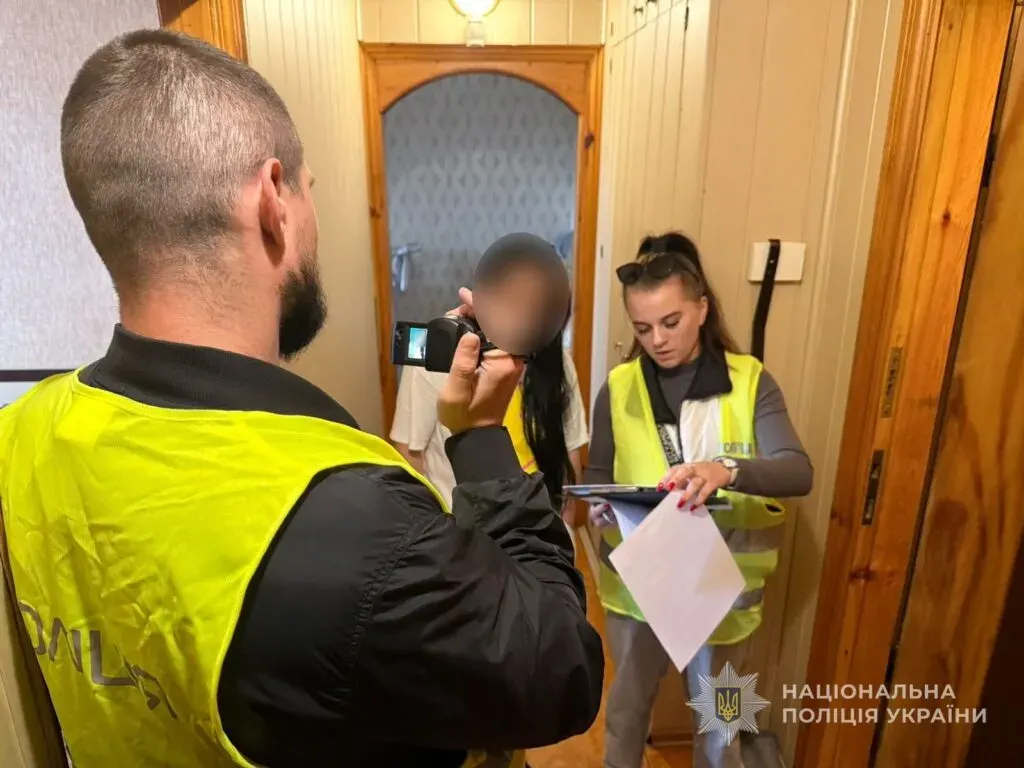 В Сумах викрили сутенерку, яка організувала мережу борделів