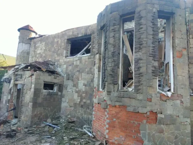 Ворог продовжує тероризувати Суми та громаду: є поранені та руйнування