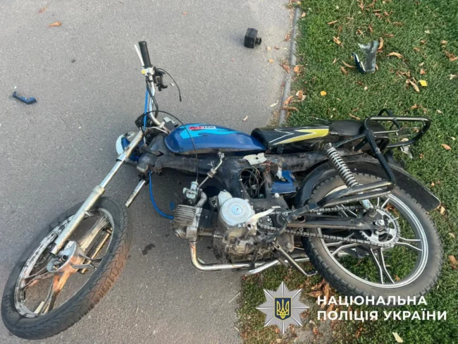 На Сумщині 38-річний водій Рено влаштував ДТП: 17-річний хлопець у лікарні