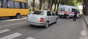 У Сумах на пішохідному переході збили чоловіка