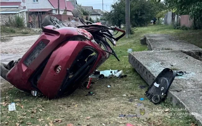 У Бурині смертельна ДТП: загинув пасажир, двоє неповнолітніх у лікарні