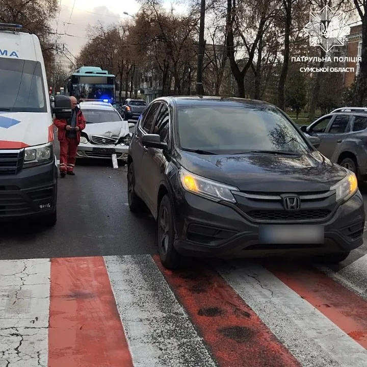 В Сумах на Іллінській сталася ДТП з постраждалими