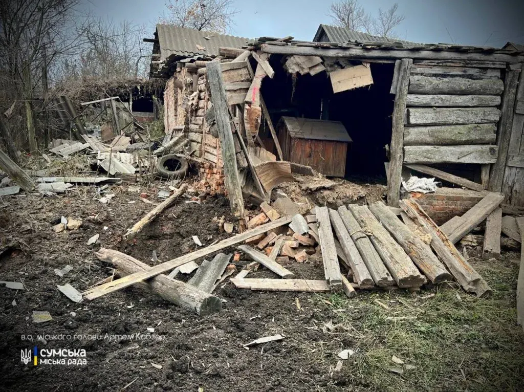 Обстріл Сум: пошкоджено житловий будинок і тролейбусну лінію