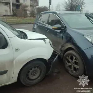 В Сумах знову сталася ДТП через порушення правил дорожнього руху