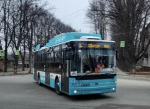 У Сумах тролейбуси розвозитимуть подарунки до Дня Святого Миколая: відомо розклад маршрутів