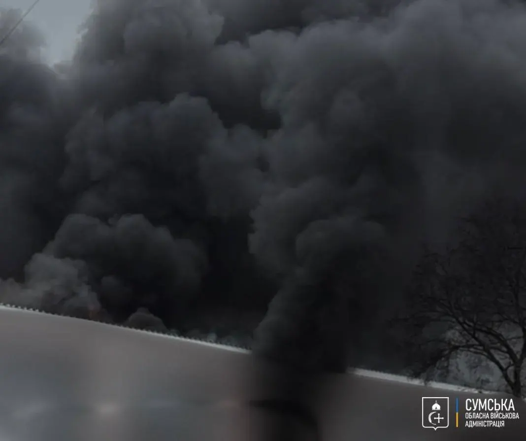 Ворог спрямував два "шахеда" на школу в Шостці: під час атаки там були діти