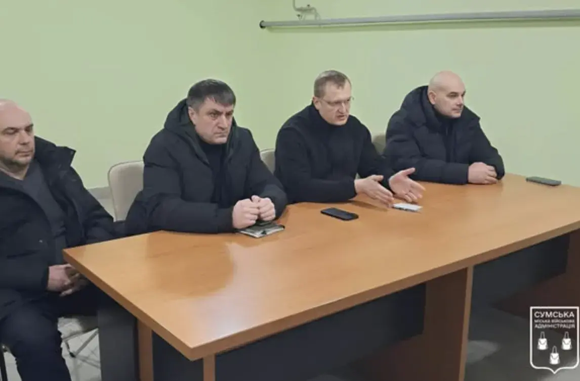 В Сумах мешканці 70 будинків з автономним опаленням замерзають під час відключень світла: що відомо